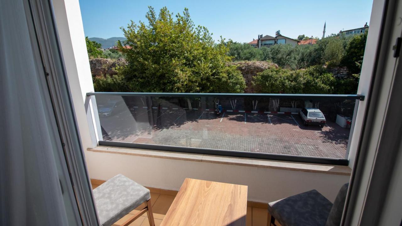 Lake Life Hotel İznik Eksteriør billede
