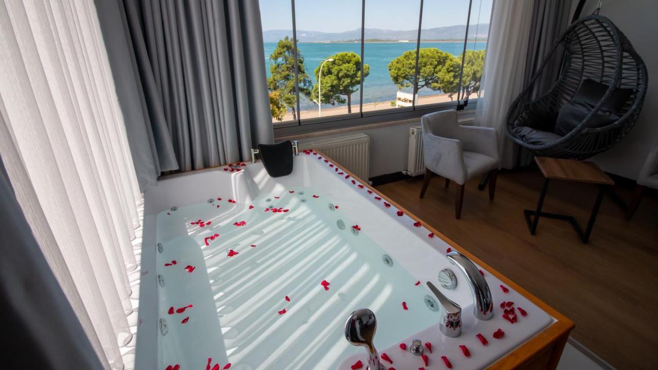 Lake Life Hotel İznik Eksteriør billede
